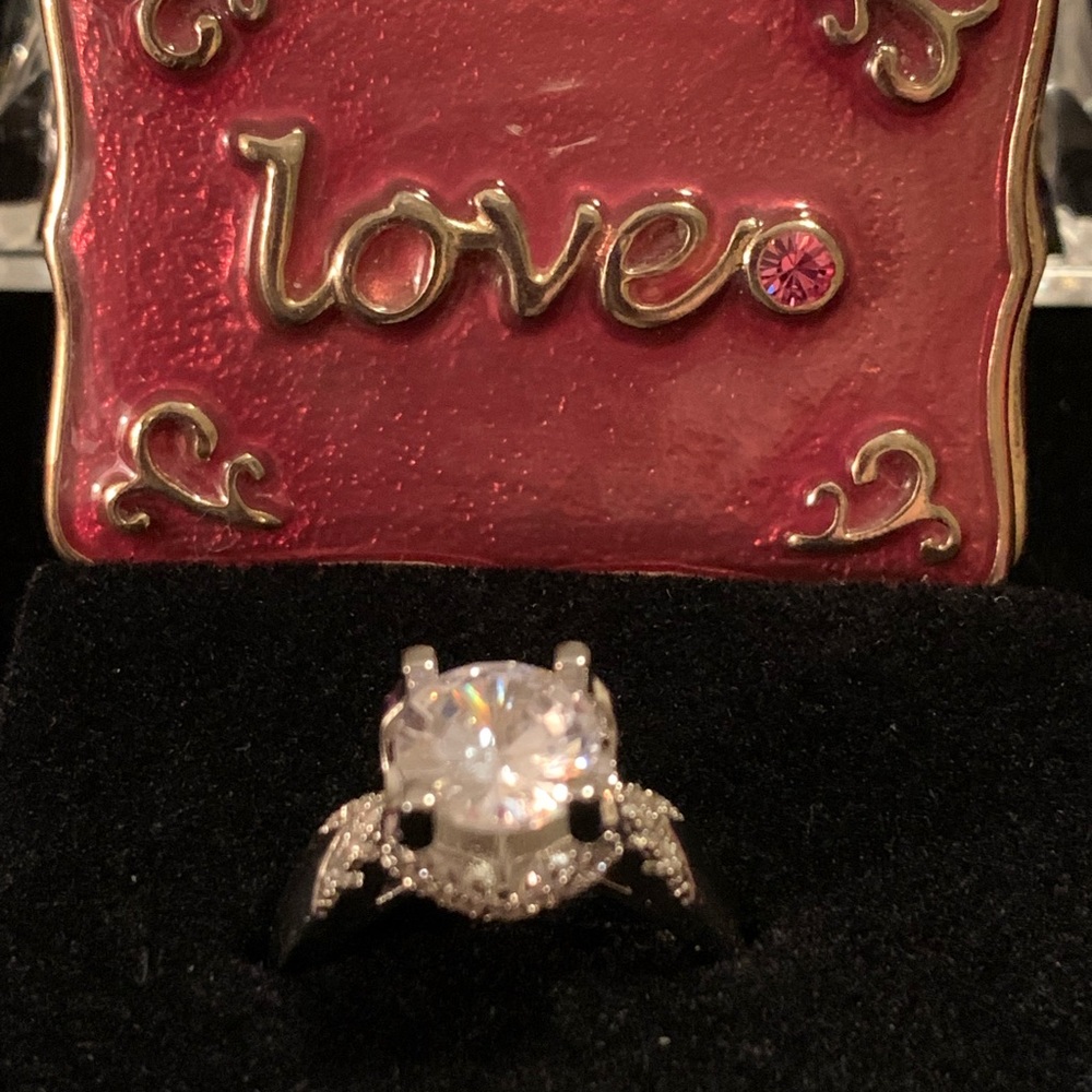 Gorgeous Grade AAAAA CZ Ring